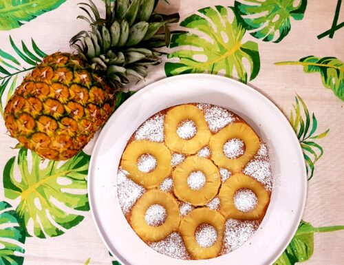 Pineapple, Coconut & Vanilla Bourbon Cake