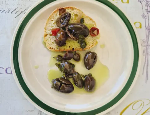 Sicilian Seasoned Crushed Olives